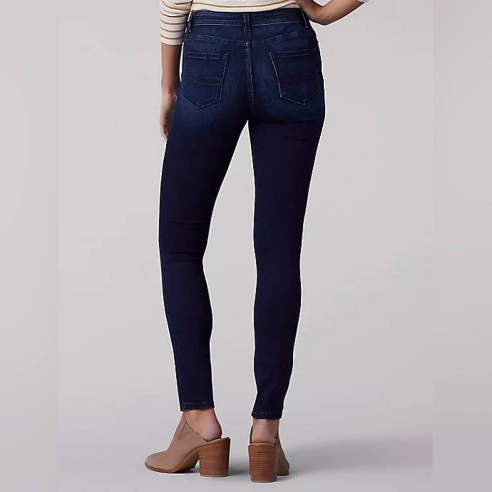 NEW Slim Fit Mid Rise Skinny Leg Jeans- 10 Medium Nightingale - Picture 3 of 13